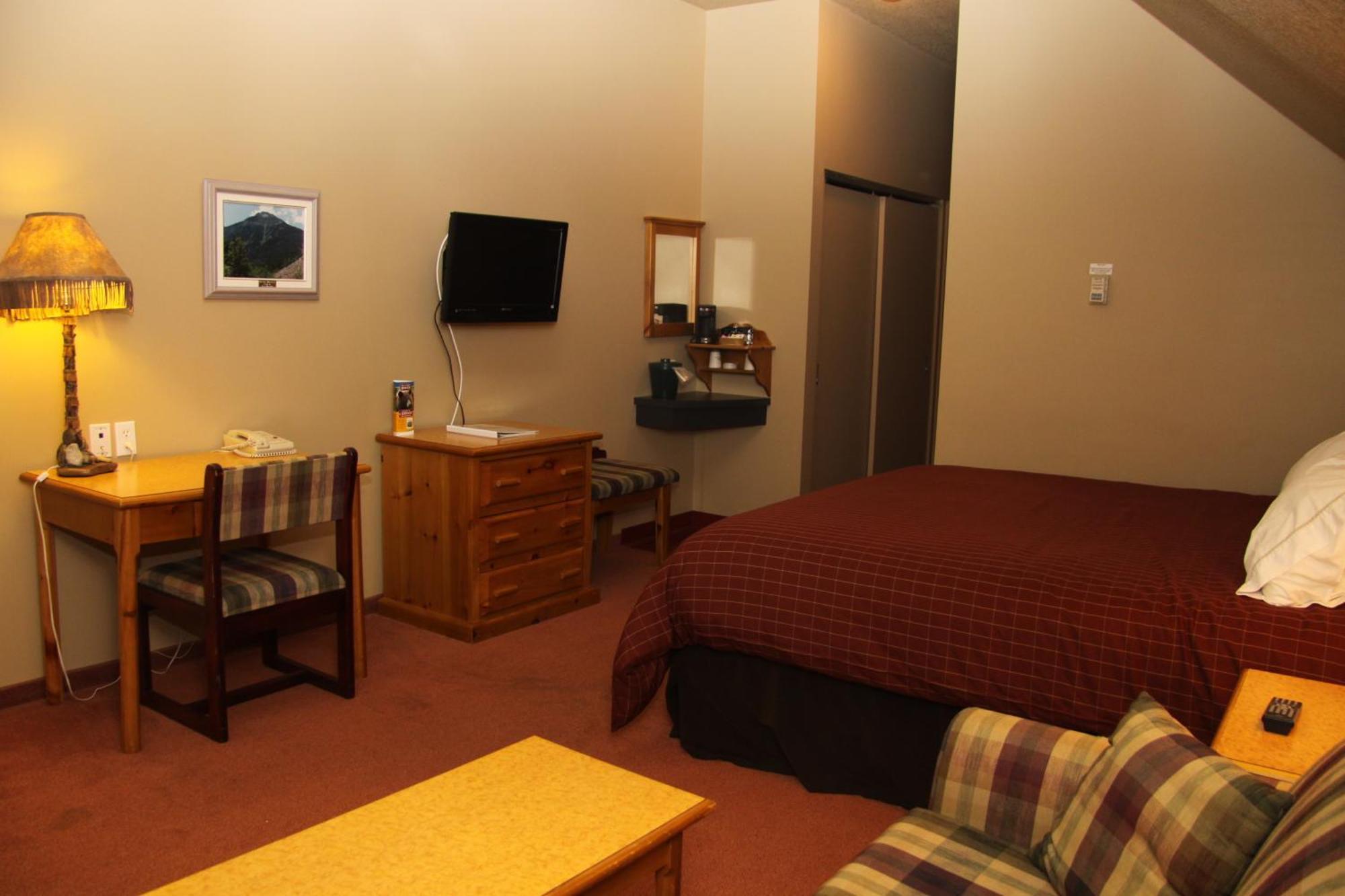 Waterton Lakes Lodge Resort Exterior foto
