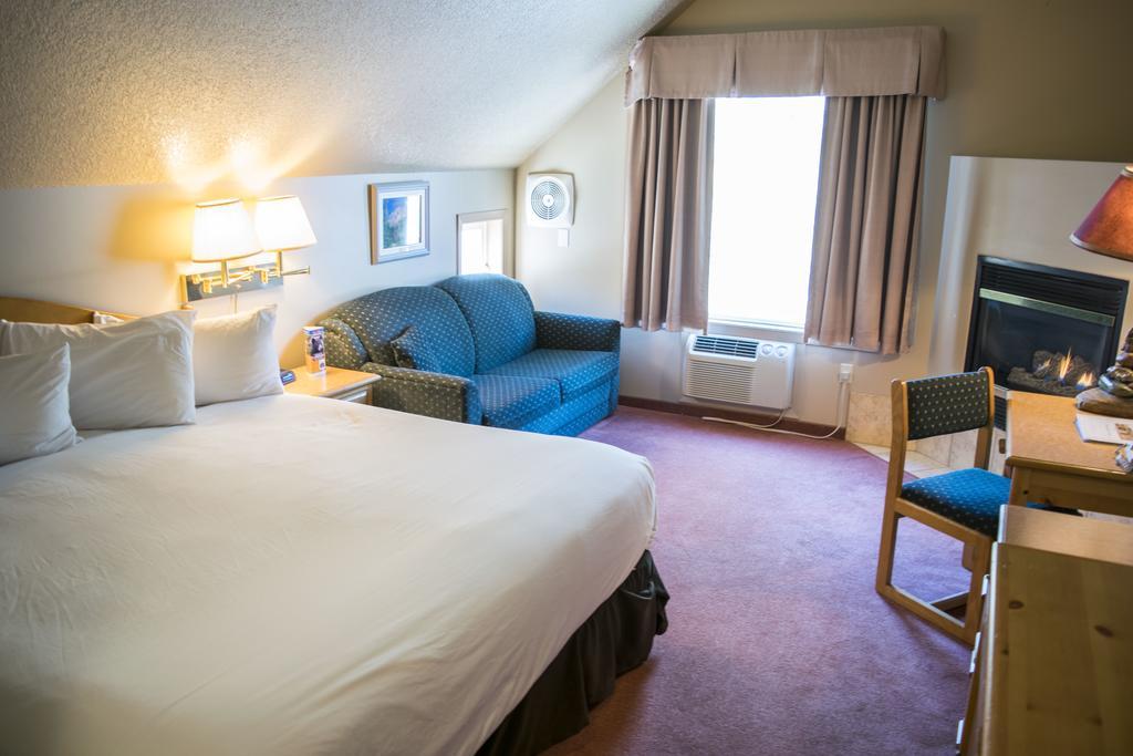 Waterton Lakes Lodge Resort Exterior foto
